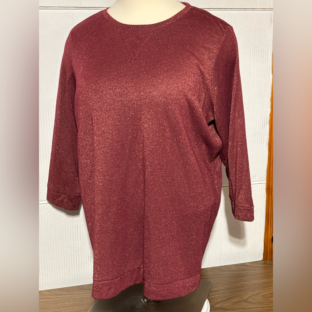 Woman Within 2X sparkle maroon top. 30”L 27” p2p
